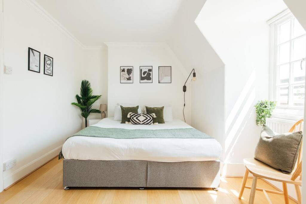 Charming 2 Bedroom Flat In The Heart Of Kings Cross, 런던 외부 사진