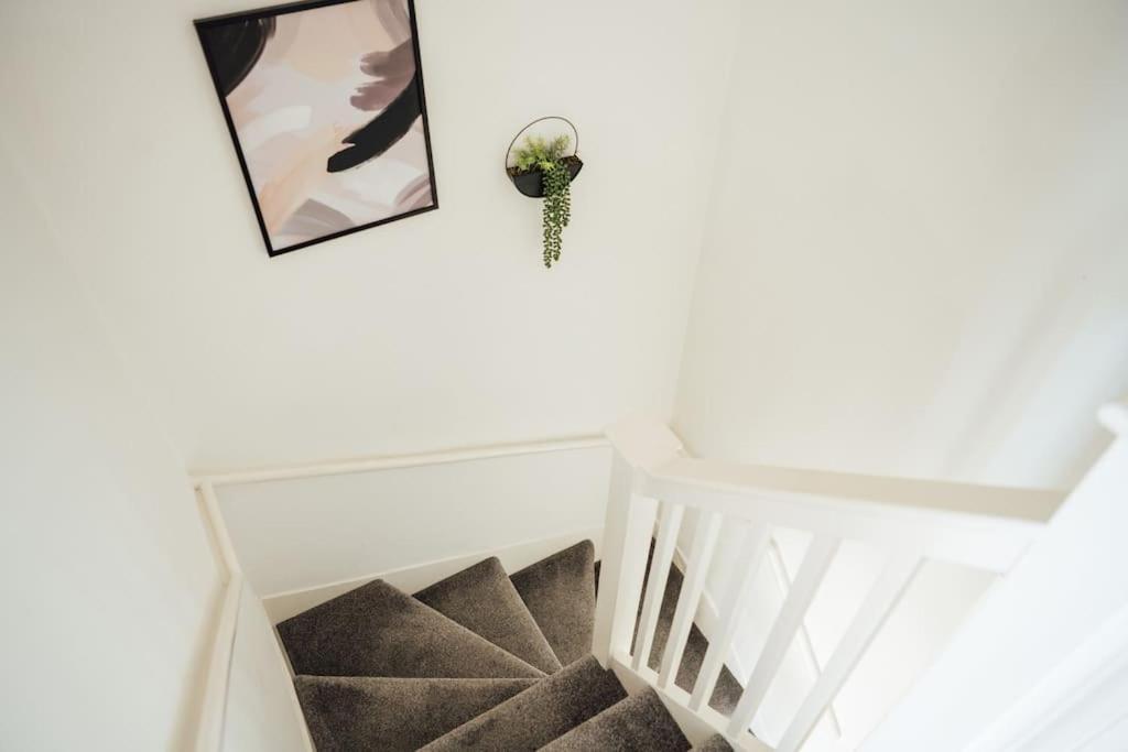 Charming 2 Bedroom Flat In The Heart Of Kings Cross, 런던 외부 사진