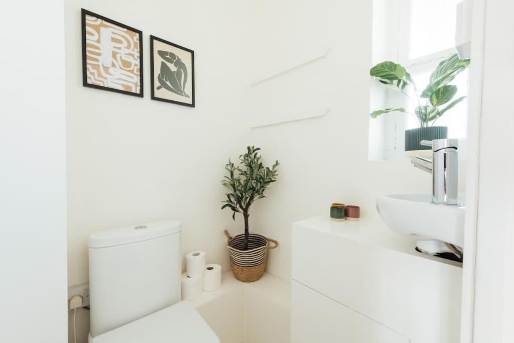 Charming 2 Bedroom Flat In The Heart Of Kings Cross, 런던 외부 사진