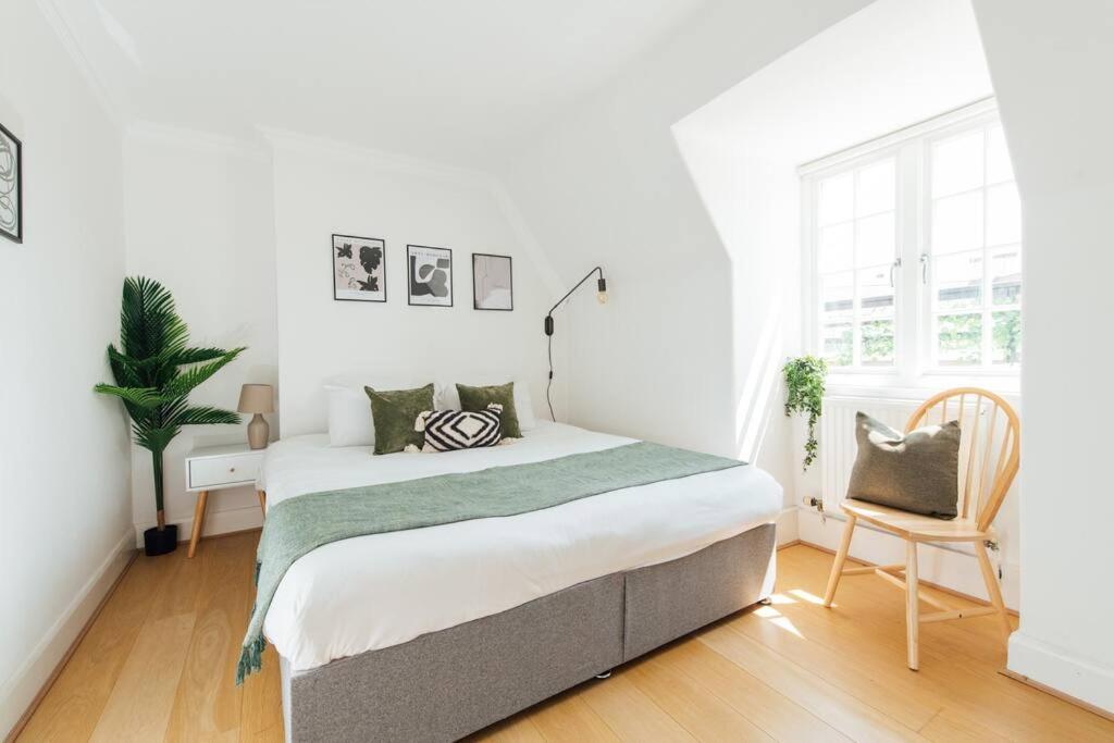 Charming 2 Bedroom Flat In The Heart Of Kings Cross, 런던 외부 사진