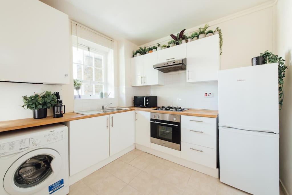 Charming 2 Bedroom Flat In The Heart Of Kings Cross, 런던 외부 사진